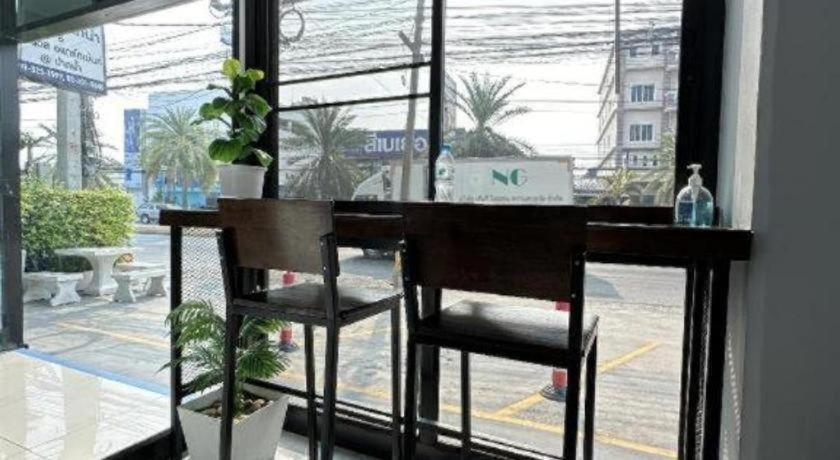 ฺbaan Paknam Hotel Samut Prakan Extérieur photo