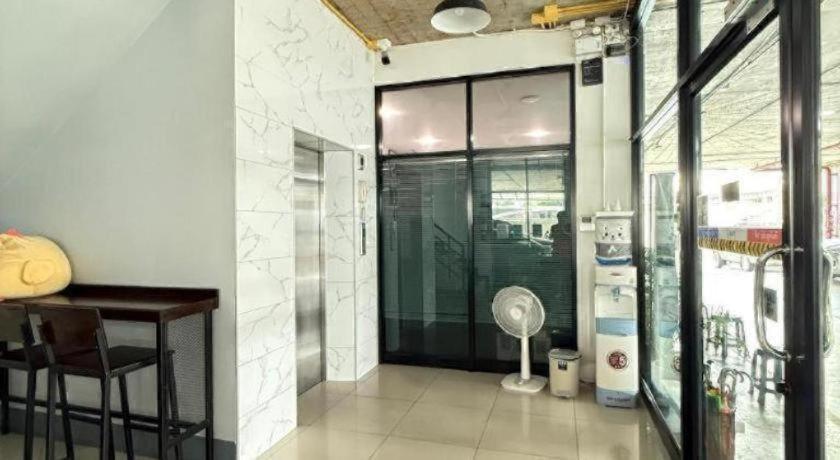 ฺbaan Paknam Hotel Samut Prakan Extérieur photo